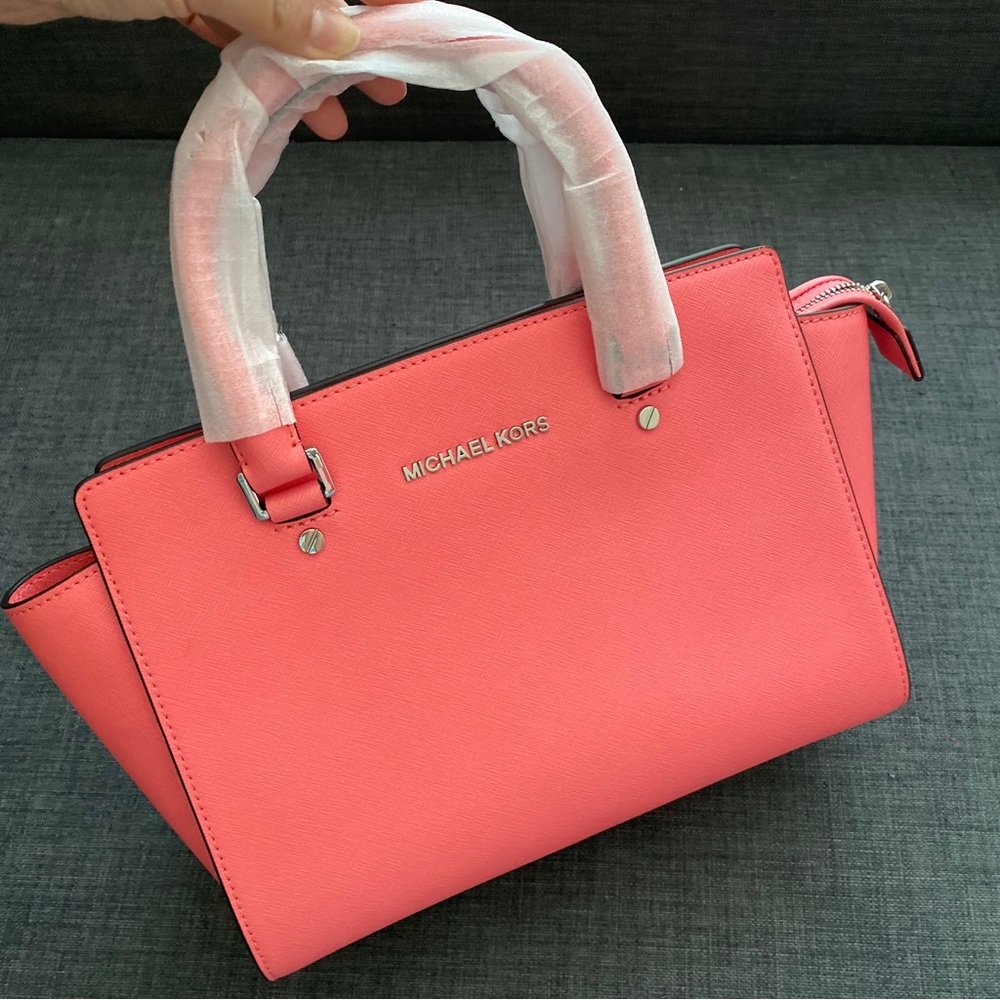 Michael Kors selma satchel bag NWT